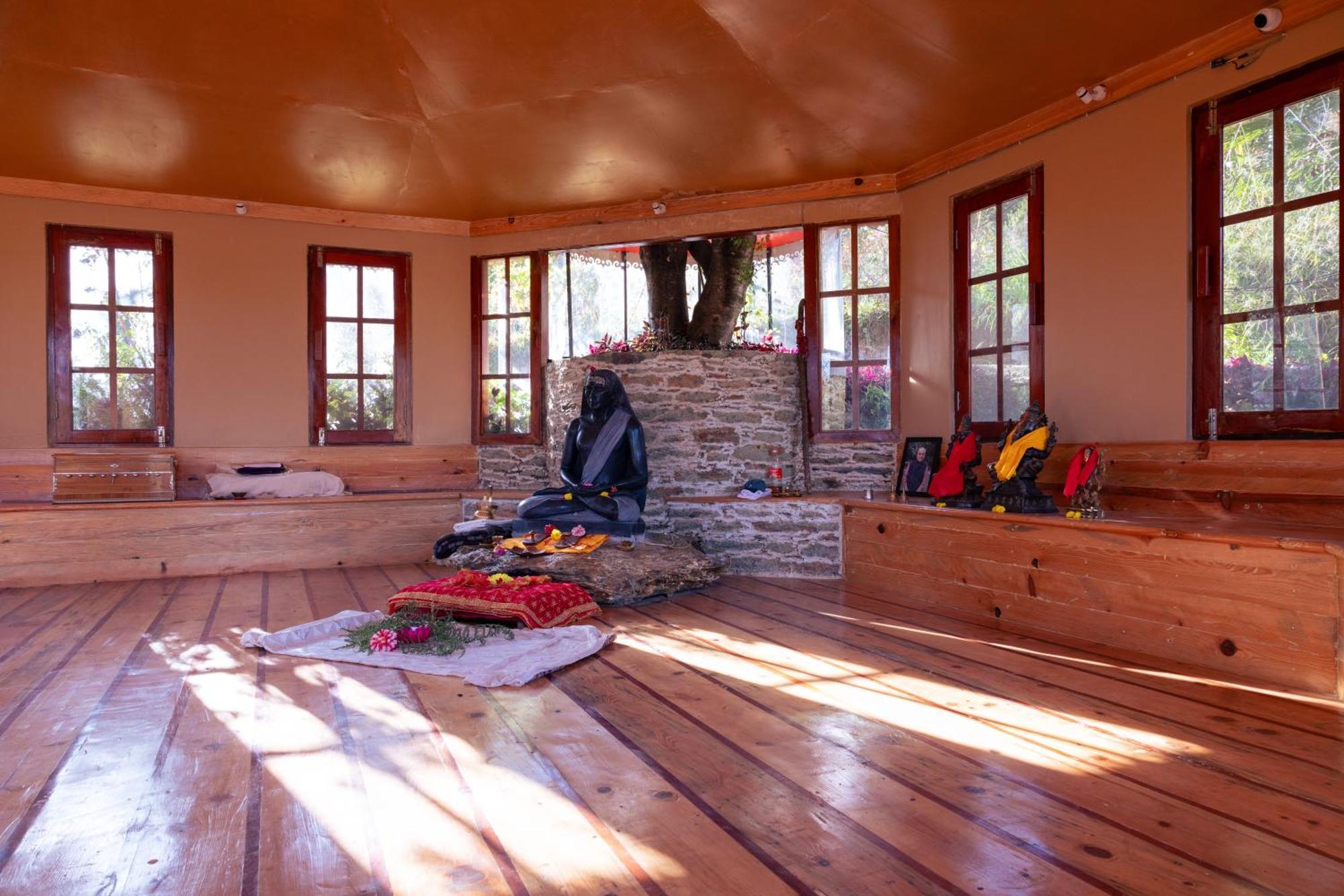 Dunagiri Retreat Dwarahat Kültér fotó